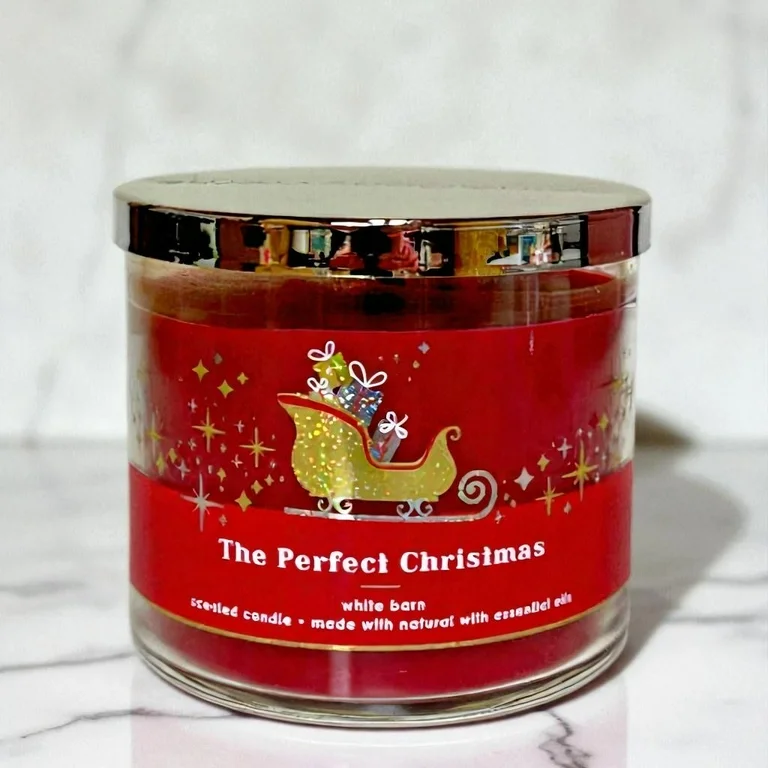 A Perfect Christmas White Barn - Premium 3-Wick Scented Candle Collection