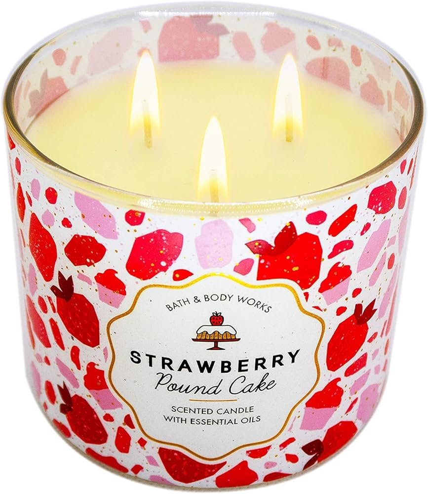 White Barn Strawberry Pound Cake 3-Wick Candle